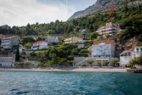 Larus-M apartments